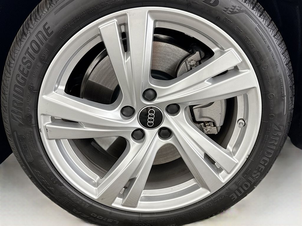 Thumbnail: 2025 Audi A5 - 30