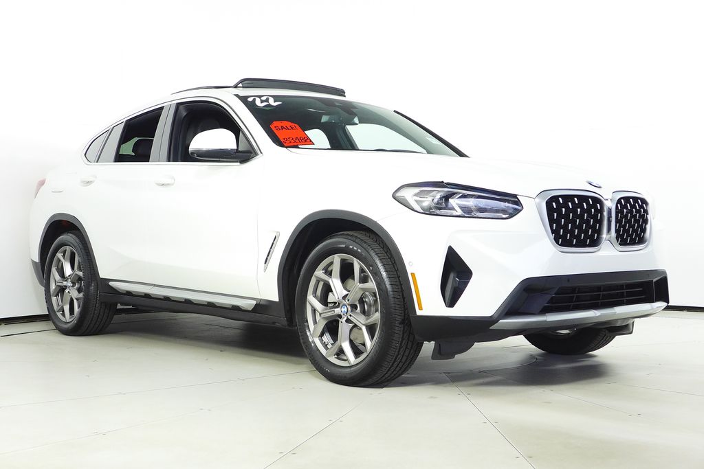 Thumbnail: 2022 BMW X4 - 4