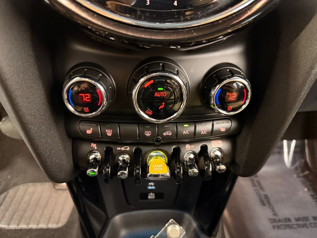 Thumbnail: 2023 MINI Cooper - 19