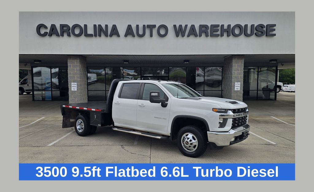 Summit White 2023 Chevrolet Silverado 3500HD LT Crew Cab LB DRW 4WD Pickup Truck Four-Wheel Drive Automatic
