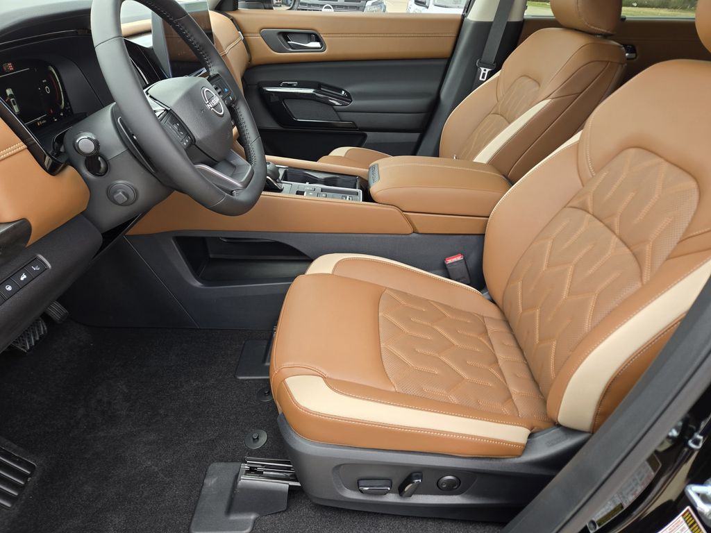 2026 Nissan Pathfinder Platinum - 7