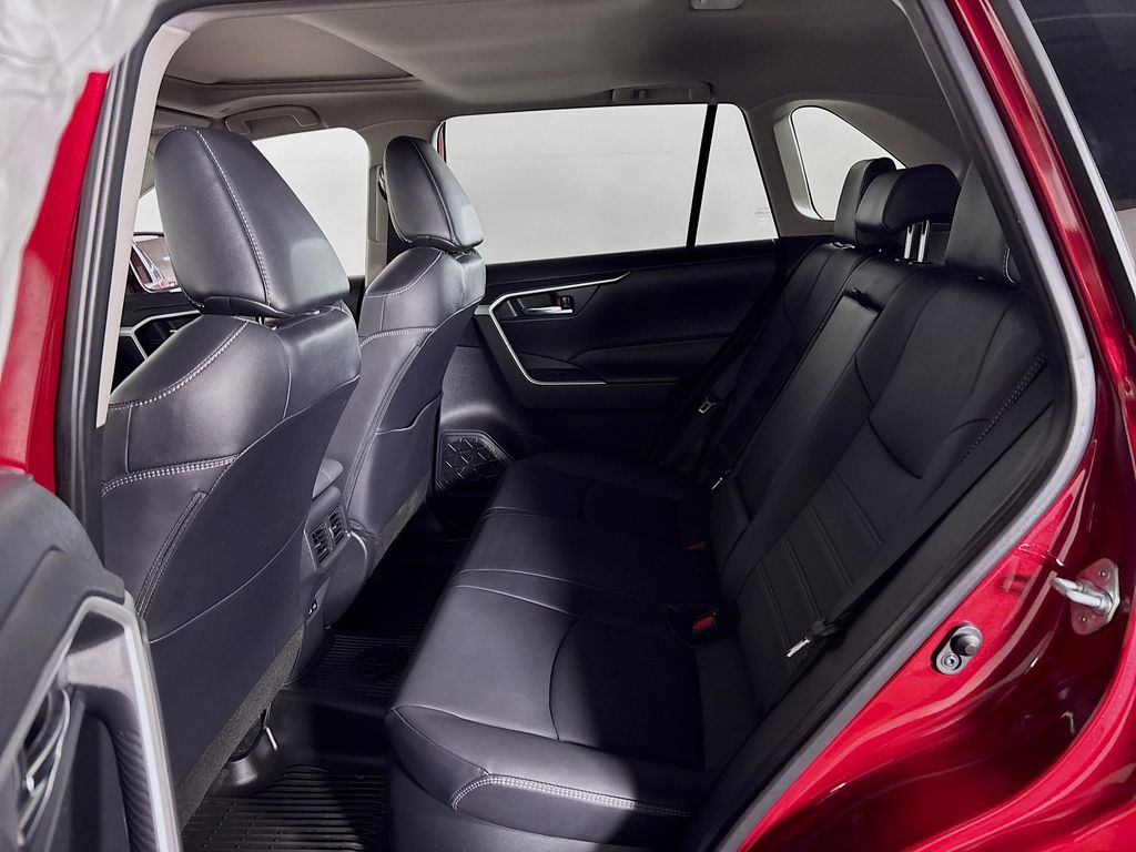 2023 Toyota RAV4 Hybrid XLE Premium