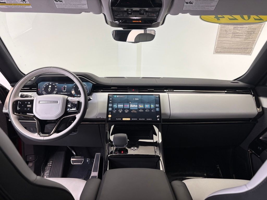 Thumbnail: 2024 Land Rover Range Rover Sport - 10