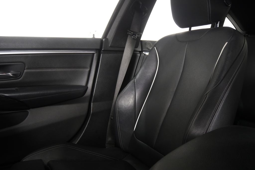 Thumbnail: 2018 BMW 4 Series - 17