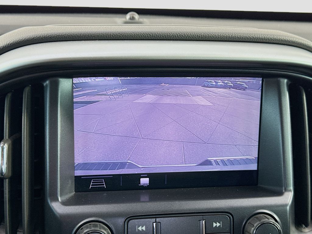 Thumbnail: 2019 Chevrolet Colorado - 15