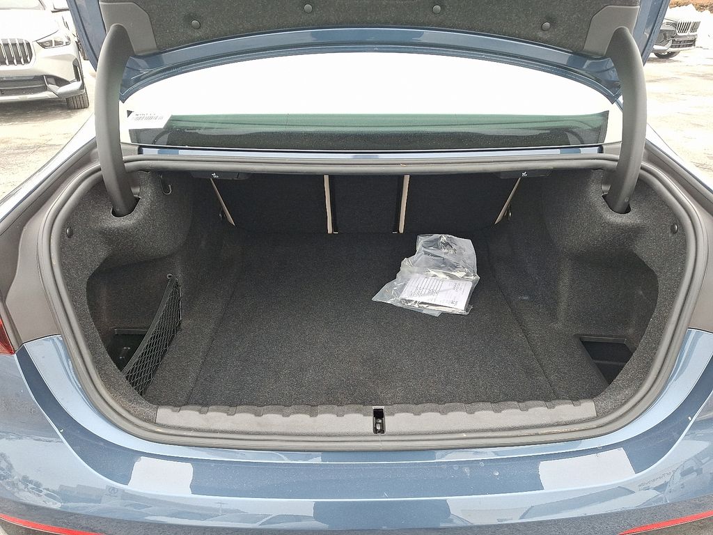 Thumbnail: 2024 BMW 4 Series - 29