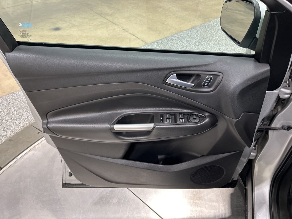 used 2017 Ford Escape car, priced at $12,985