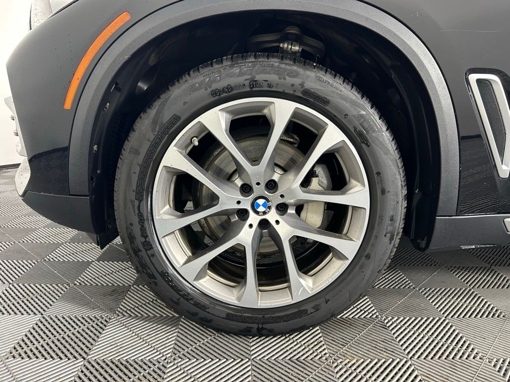 Thumbnail: 2019 BMW X5 - 9