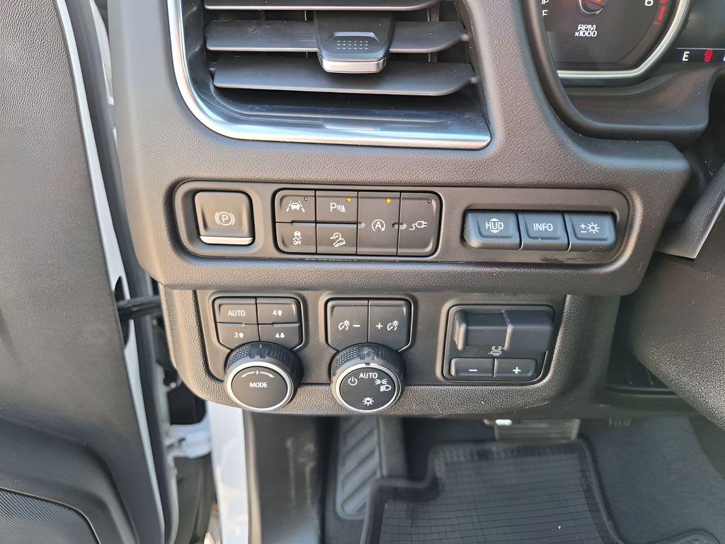 Used Car 2021 Chevrolet Suburban  Premier For Sale Under $40,000 In Austin, Texas