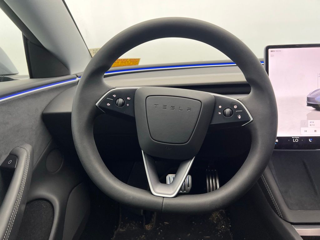 Thumbnail: 2025 Tesla Model 3 - 18