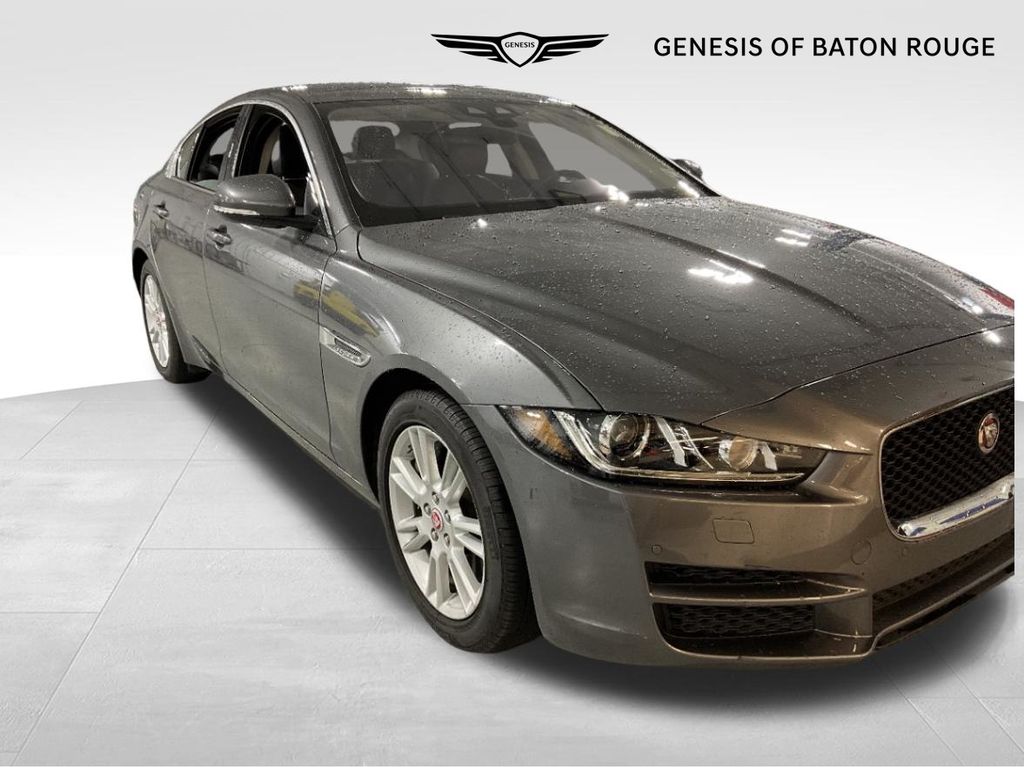 Gray 2018 Jaguar XE 25t Premium RWD Sedan Rear-Wheel Drive 8-Speed Automatic