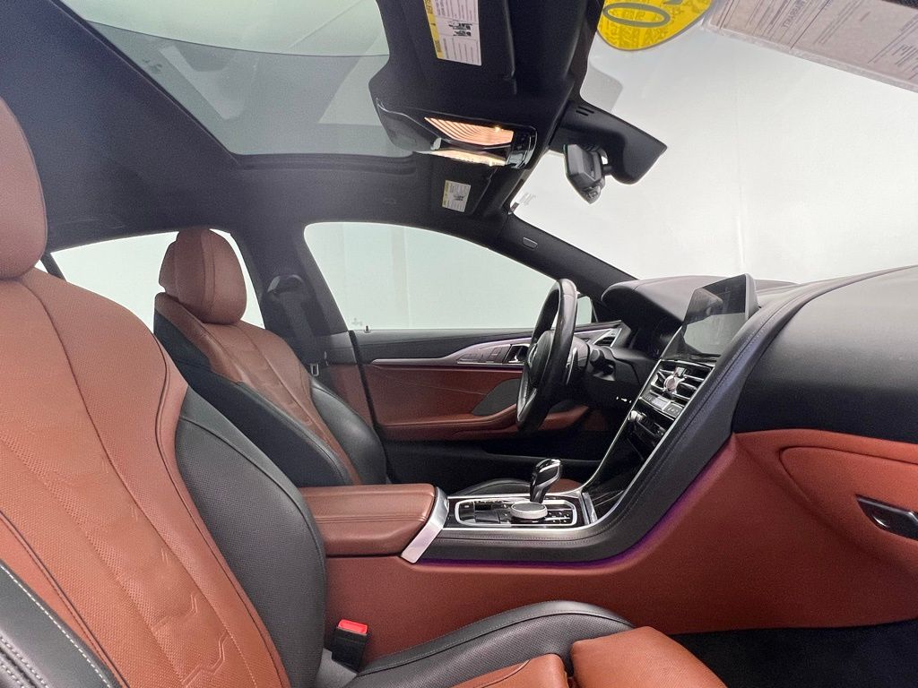 2020 BMW 8 Series  7