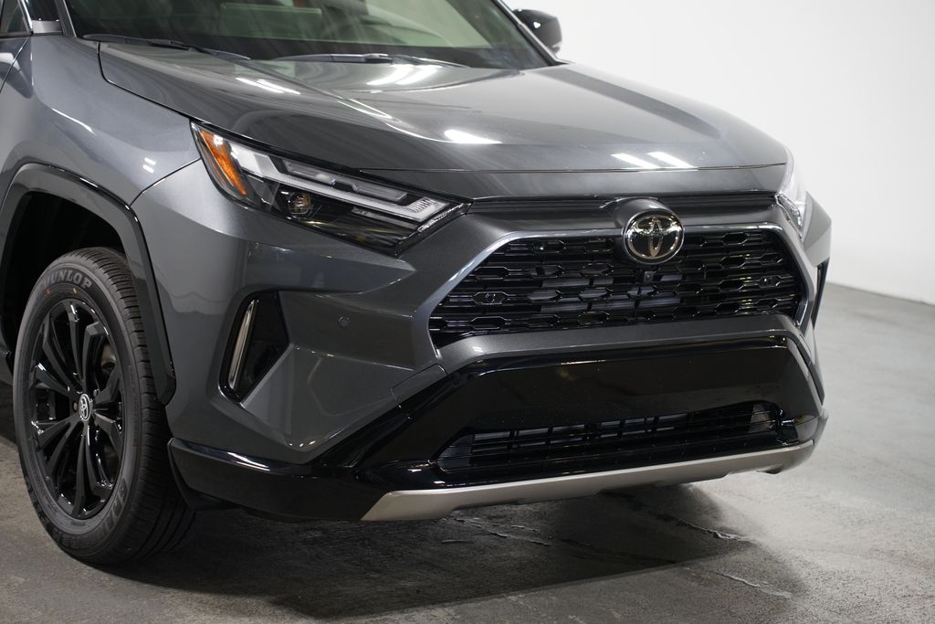 Thumbnail: 2025 Toyota RAV4 - 4