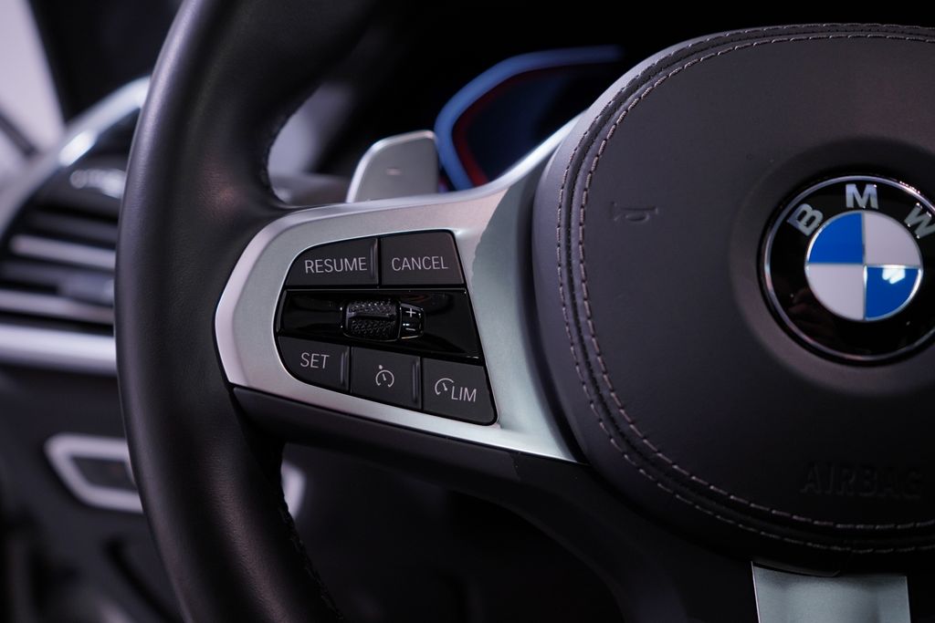 Thumbnail: 2023 BMW X5 - 20
