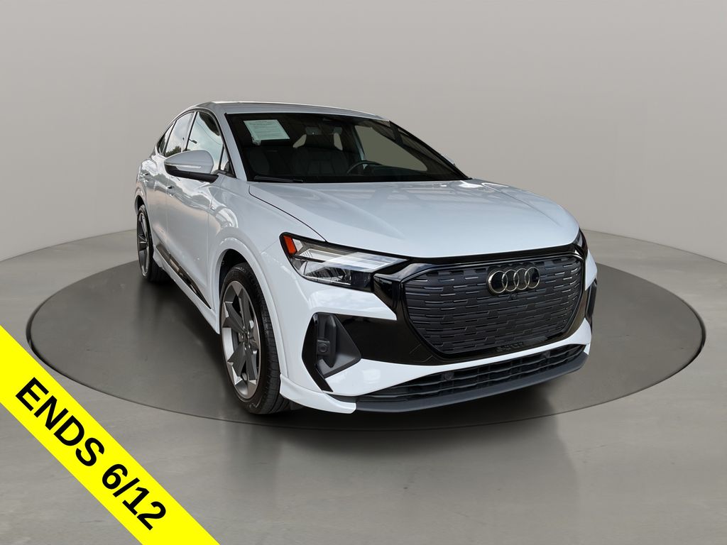 Glacier White 2025 Audi Q4 e-tron Sportback quattro Premium Plus 55 Sedan All-Wheel Drive Automatic