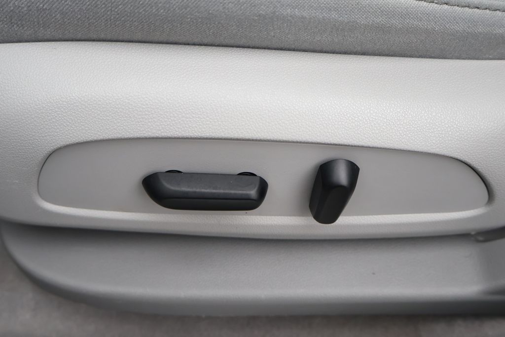 Thumbnail: 2019 GMC Acadia - 31