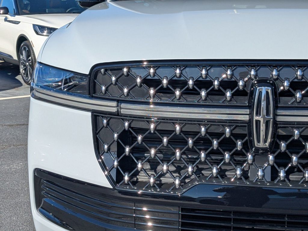 2025 Lincoln Navigator Black Label