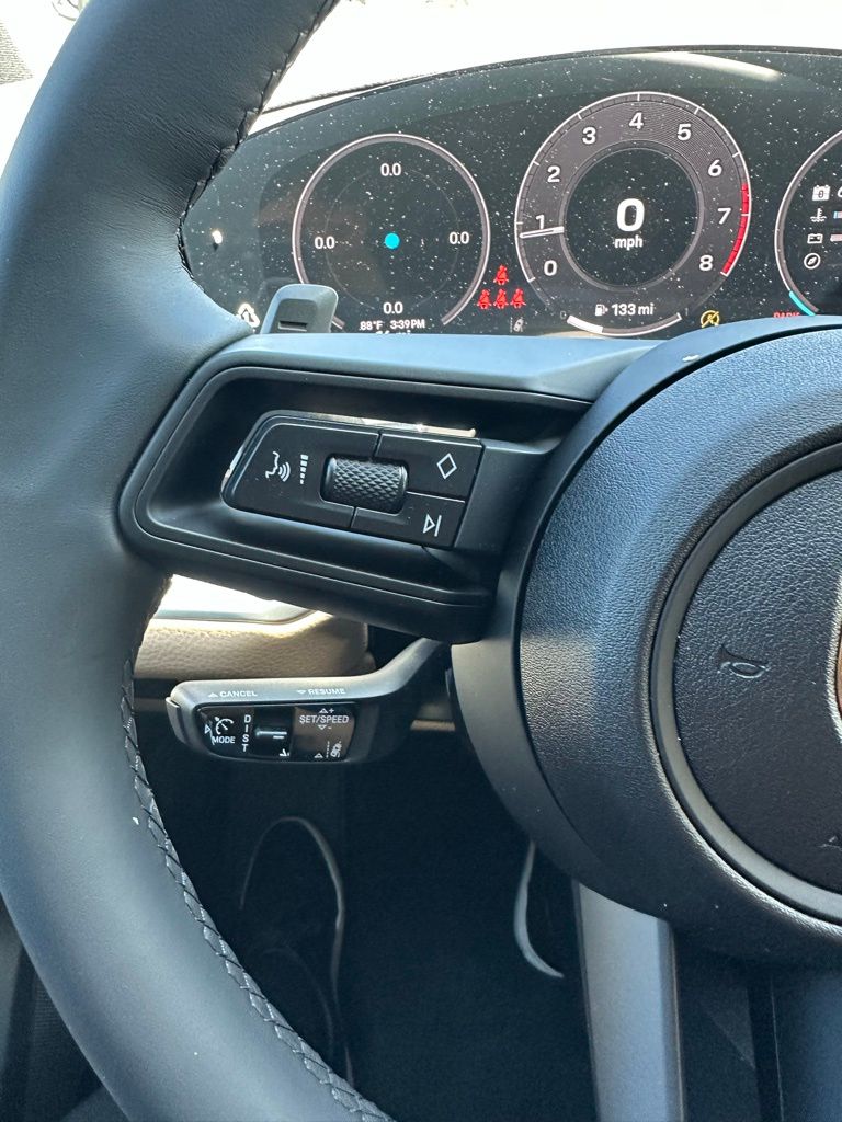 Thumbnail: 2025 Porsche  - 12