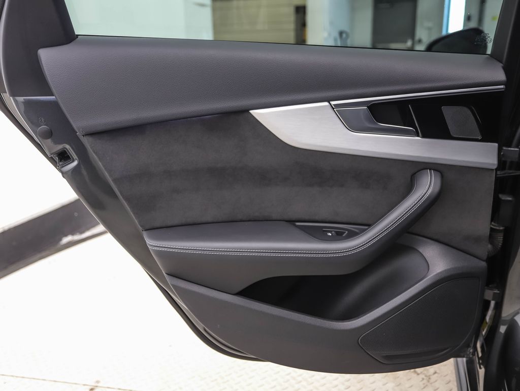 Thumbnail: 2021 Audi A4 - 19