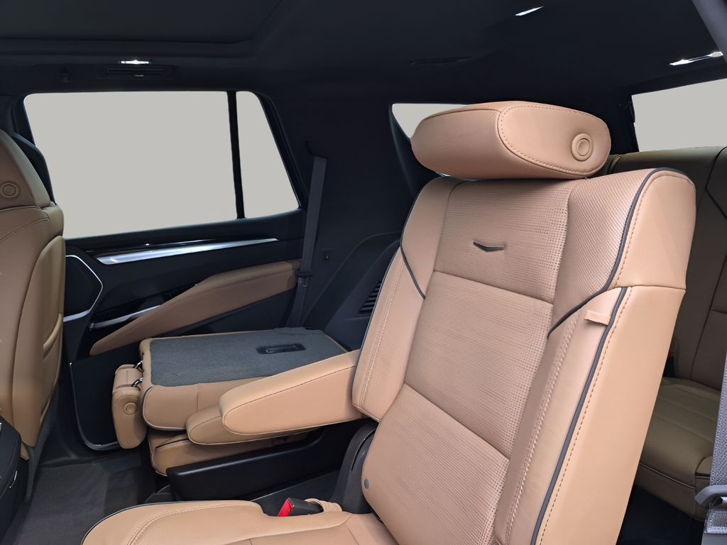 New 2026  Cadillac Luxury image 19