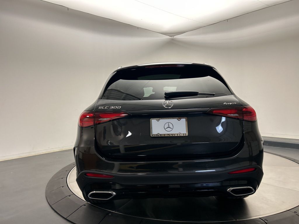 Thumbnail: 2026 Mercedes-Benz GLC - 6