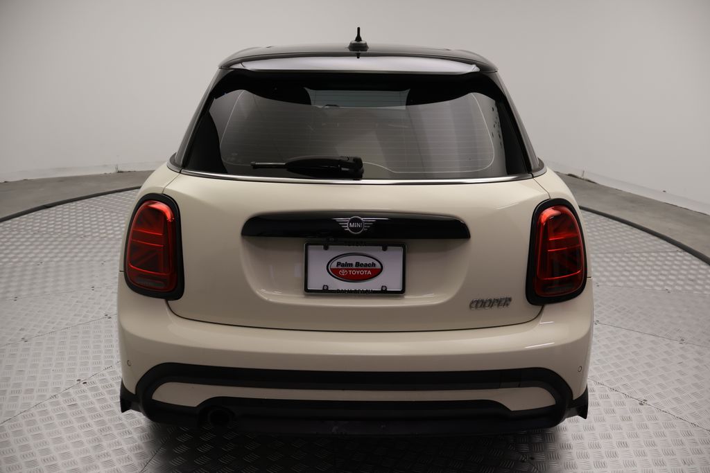 Thumbnail: 2022 MINI Cooper - 10