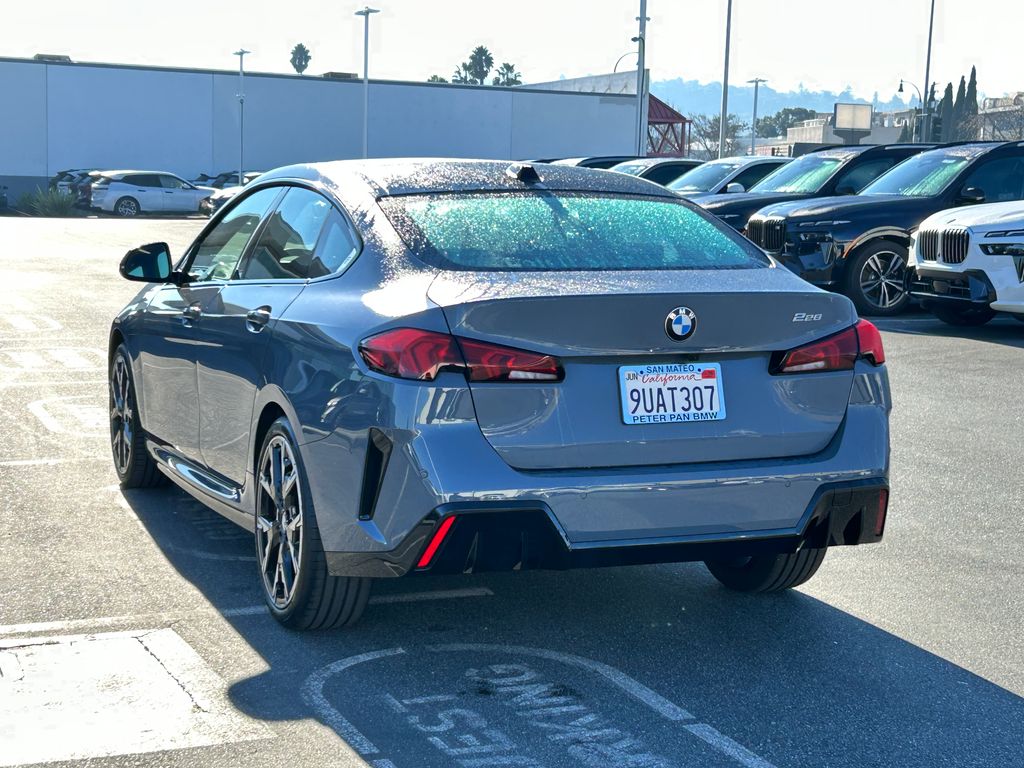 Thumbnail: 2026 BMW 2 Series - 3