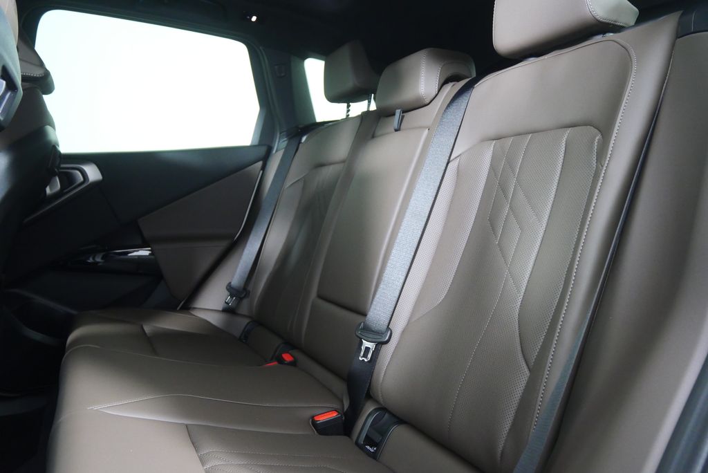 Thumbnail: 2026 BMW X3 - 15