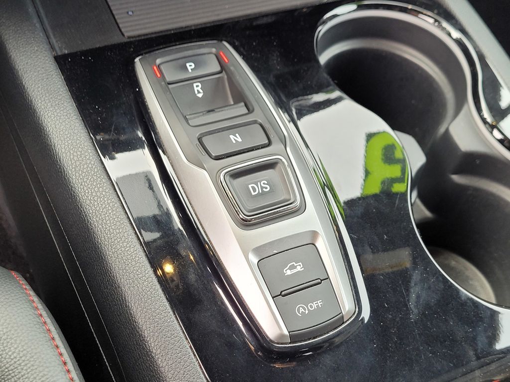 Used 2023  Honda Black Edition image 24