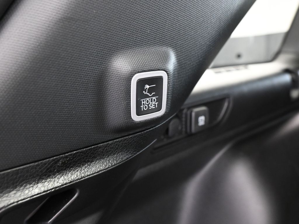 Used 2024 Bright White Clearcoat Jeep Limited image 46