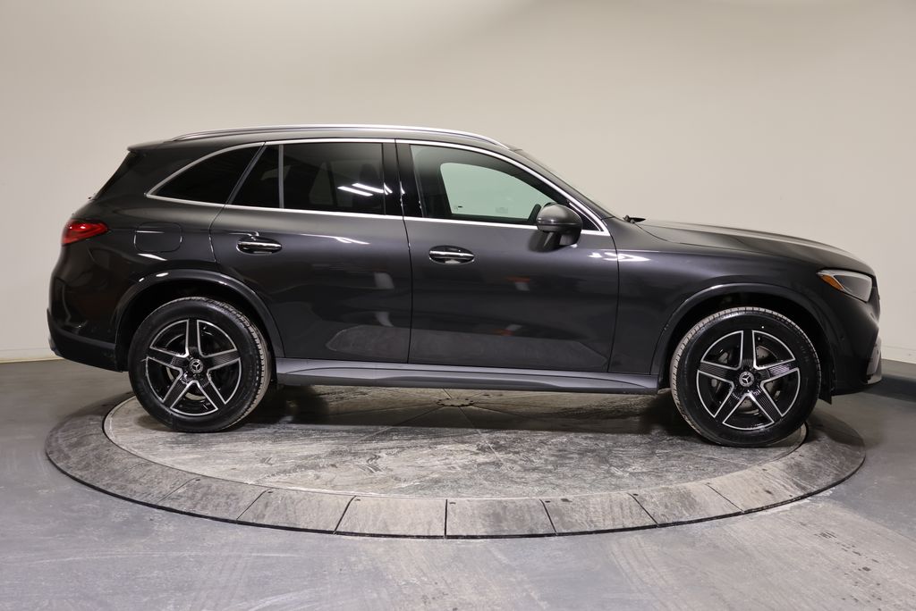 Thumbnail: 2026 Mercedes-Benz GLC - 6