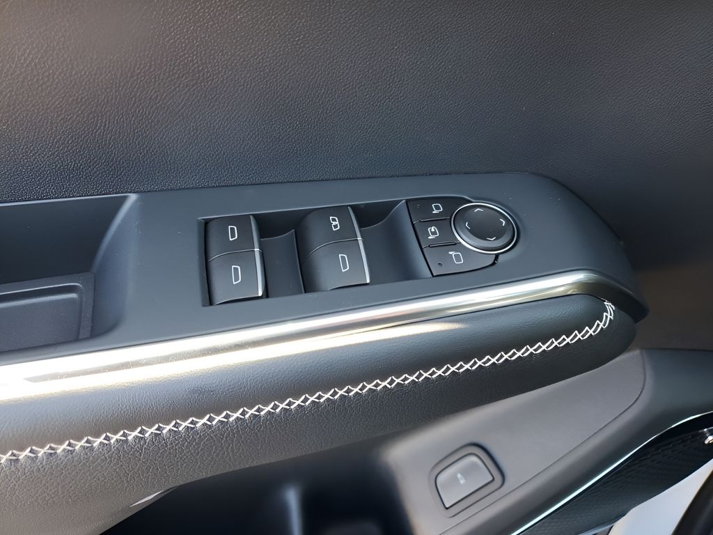 New 2026 White GMC Denali image 28