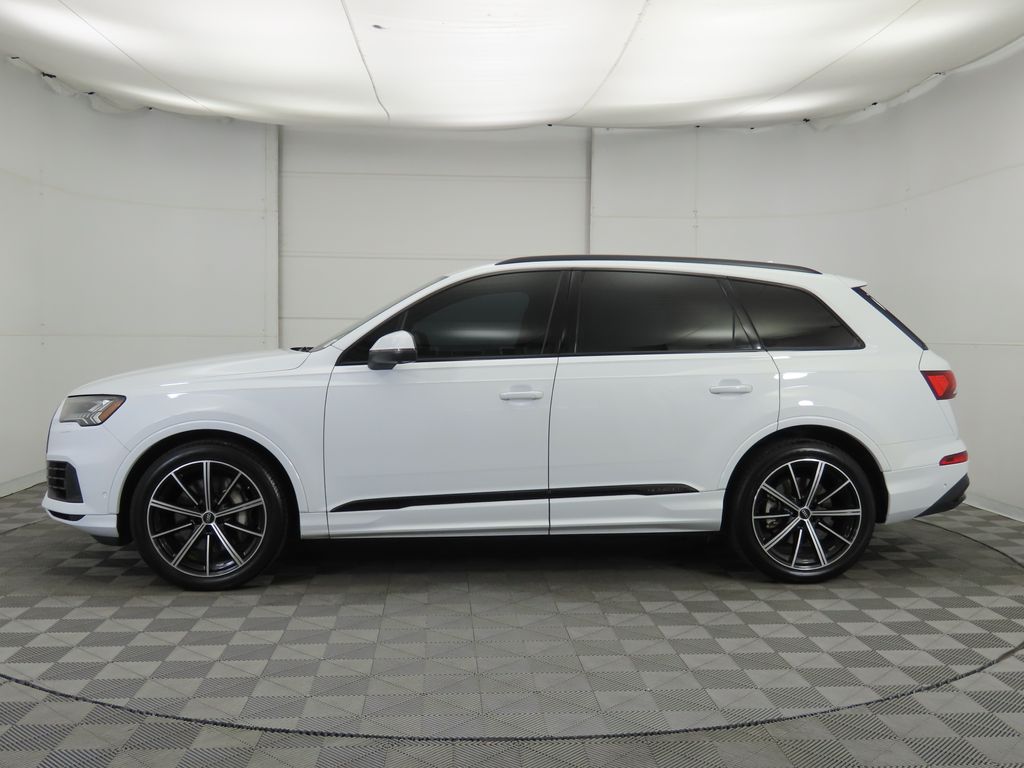 Thumbnail: 2021 Audi Q7 - 8