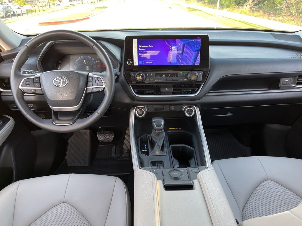 2024 Toyota Grand Highlander XLE 15