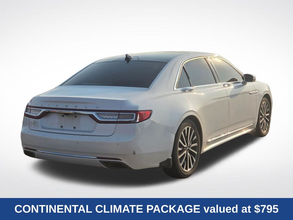 2019 Lincoln Continental Select
