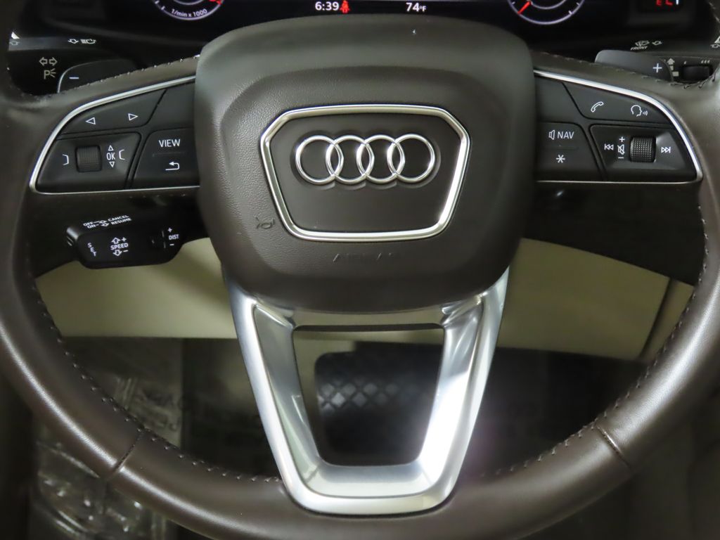 Thumbnail: 2019 Audi Q7 - 14