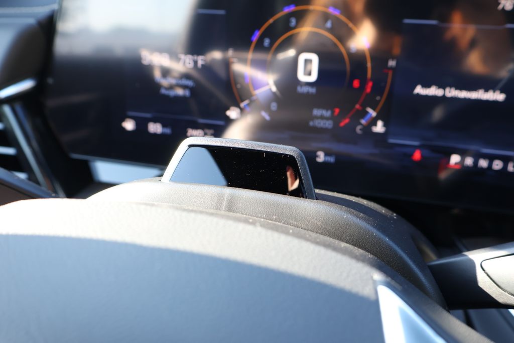 Thumbnail: 2025 Chevrolet Suburban - 23