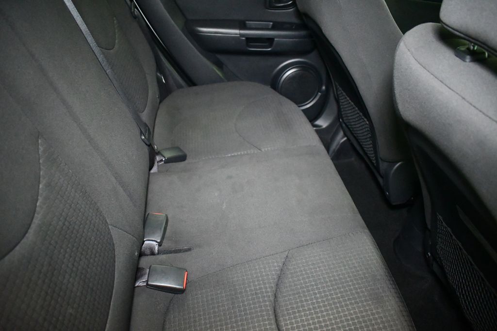 Thumbnail: 2012 Kia Soul - 30