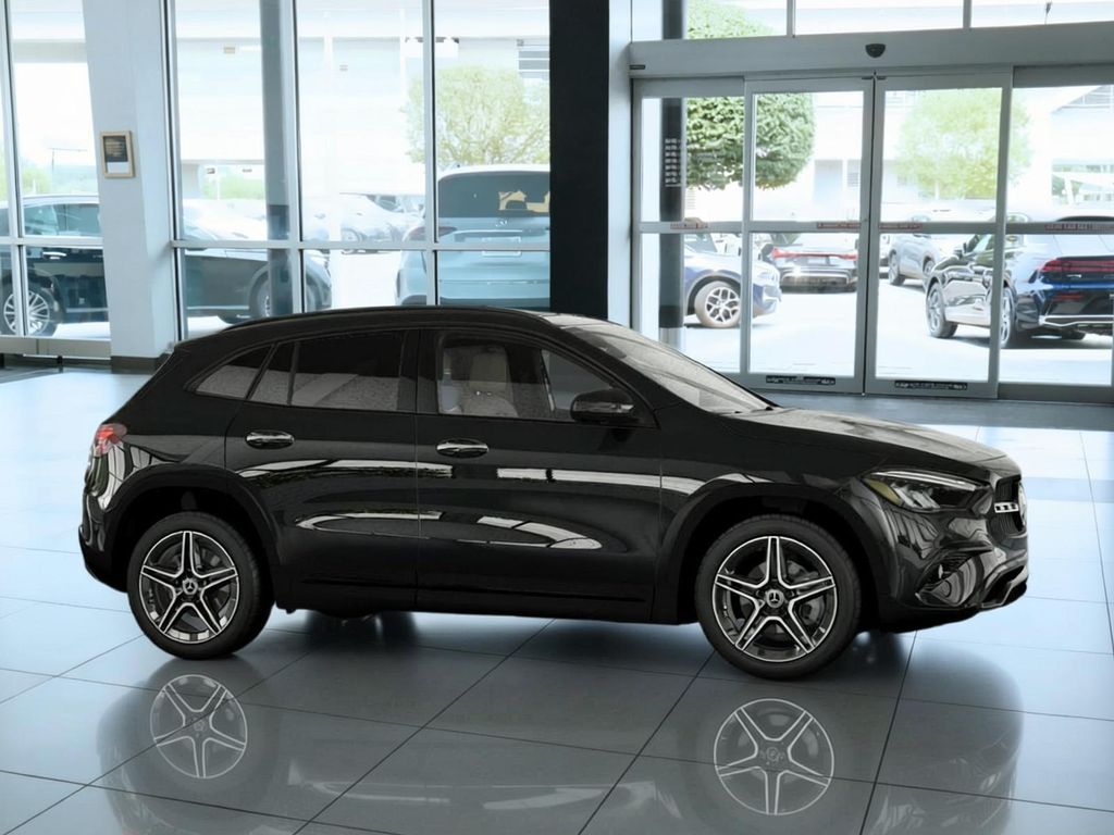 Thumbnail: 2026 Mercedes-Benz GLA - 14