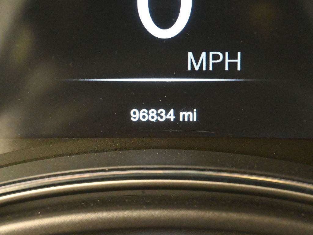 Used 2018 Bright White Clearcoat Jeep Altitude image 25