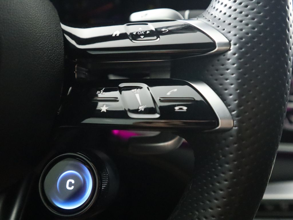 Thumbnail: 2023 Mercedes-Benz AMG GT - 11