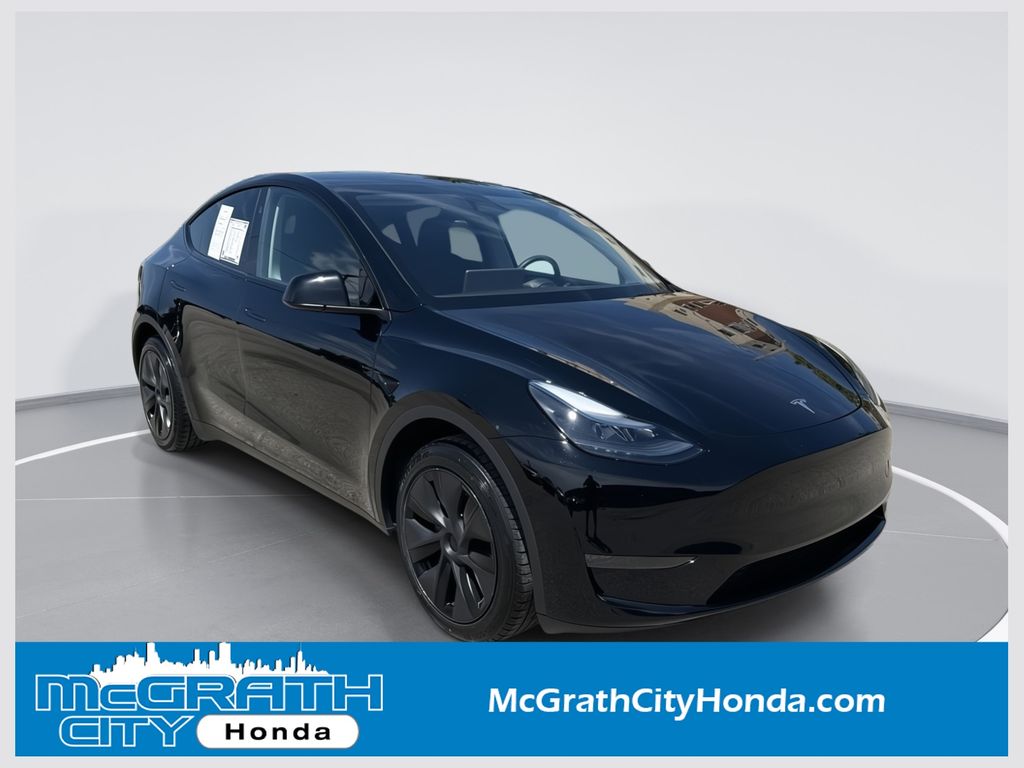 Solid Black 2025 Tesla Model Y SUV / Crossover Rear-Wheel Drive 1-Speed Automatic