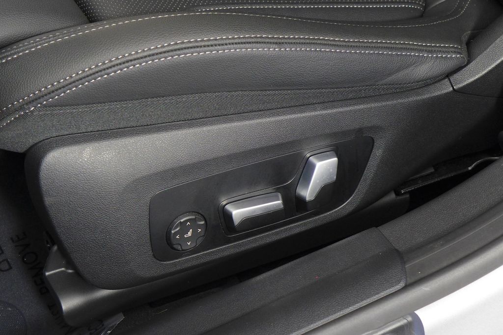 Thumbnail: 2024 BMW 4 Series - 23
