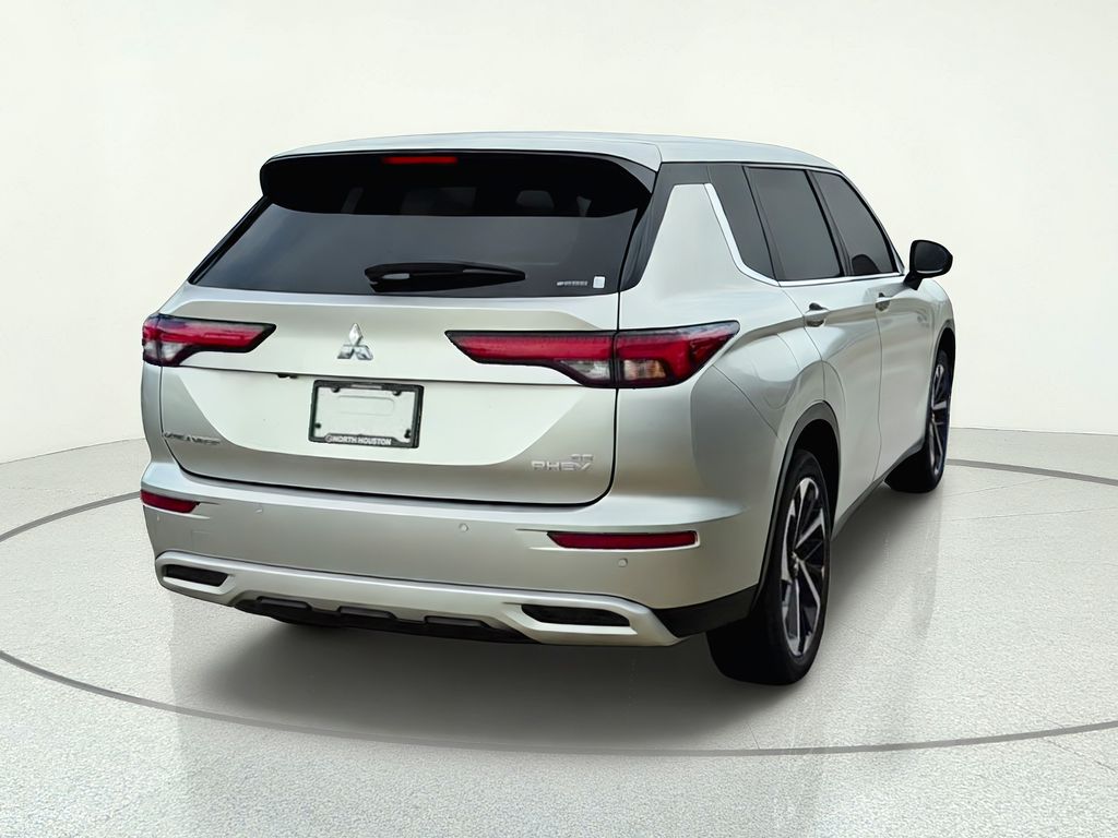 2024 Mitsubishi Outlander PHEV SE Silver at DeMontrond Gulf Freeway