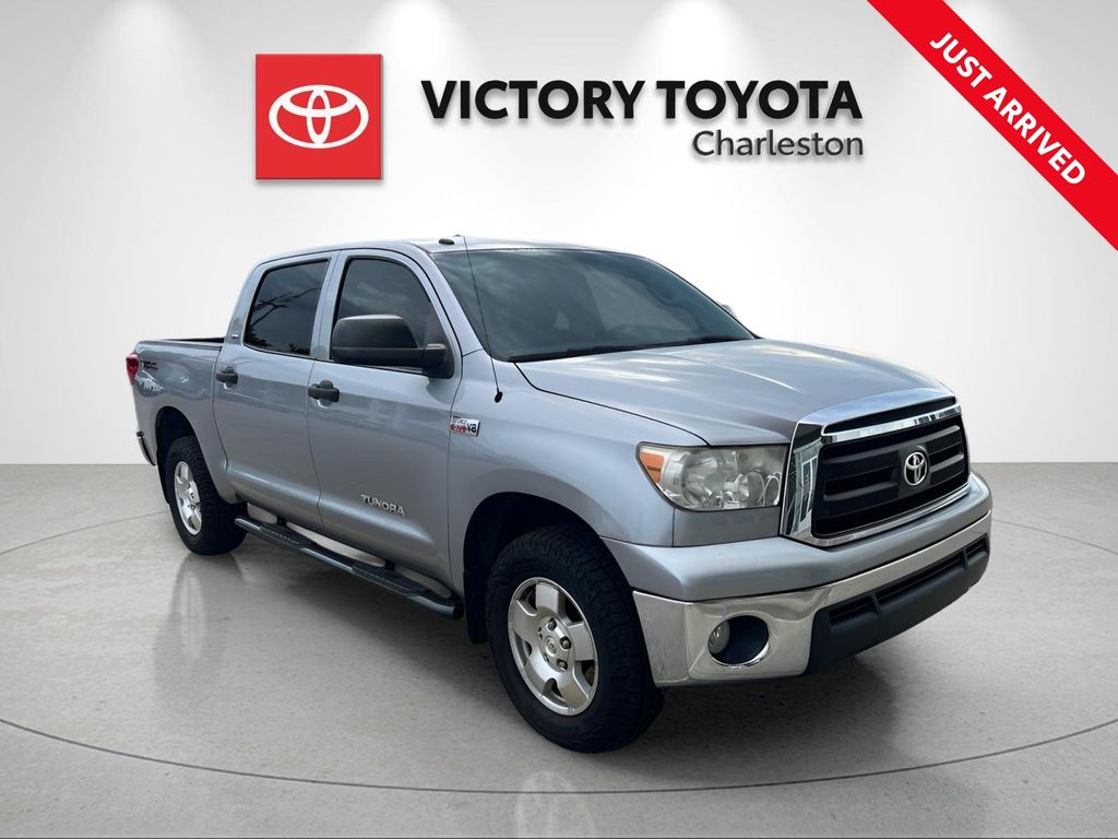 Silver Sky Metallic 2013 Toyota Tundra Pickup Truck Four-Wheel Drive 6-Speed Automatic Overdrive