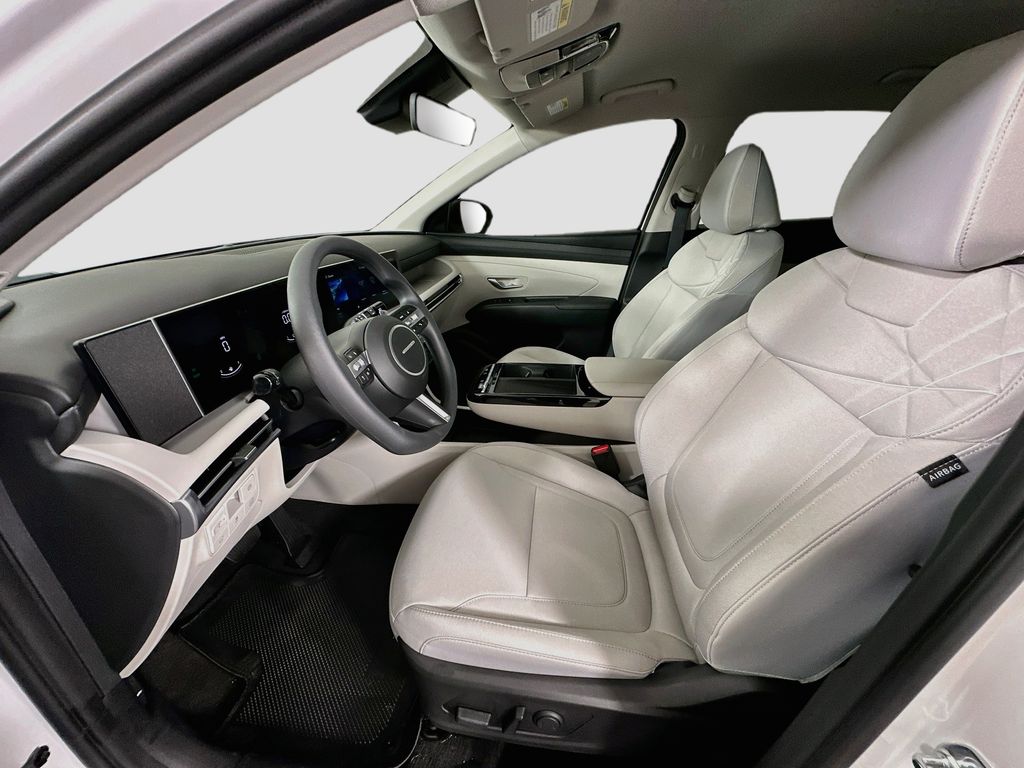 Thumbnail: 2026 Hyundai Tucson - 15