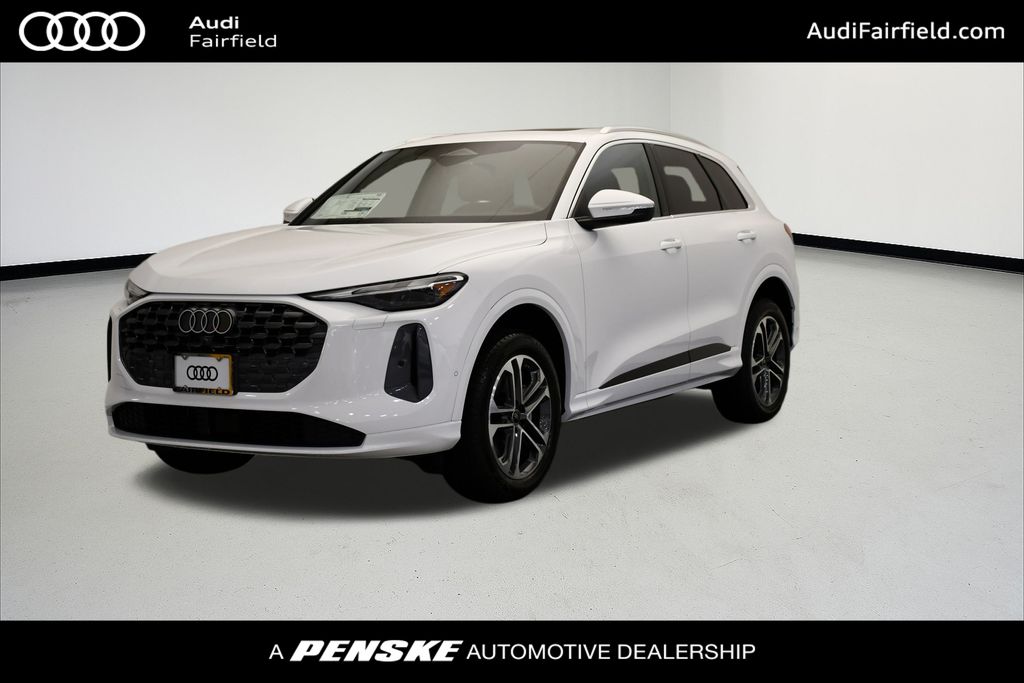 2025 Audi New Q5 Premium's photo