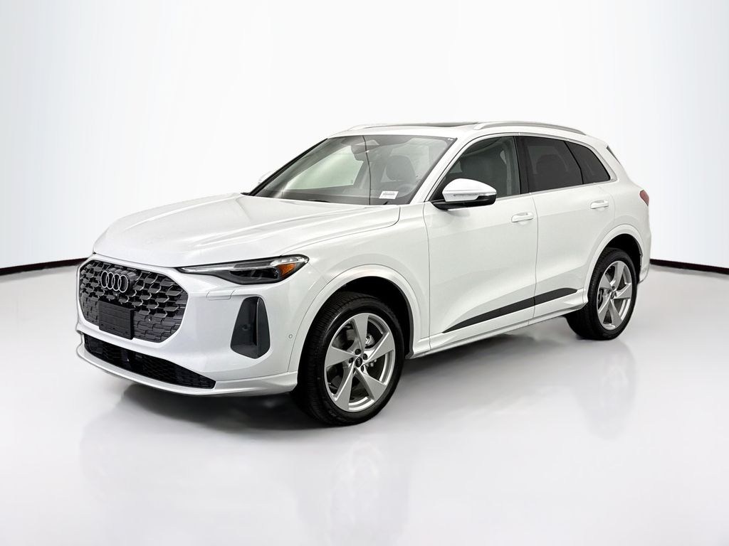 Thumbnail: 2025 Audi Q5 - 1