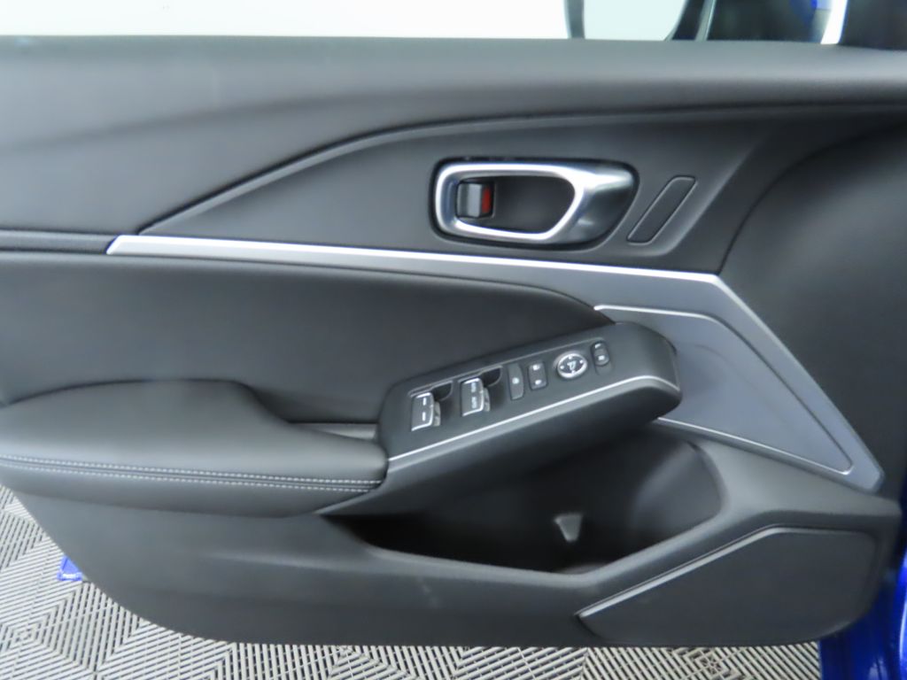 Thumbnail: 2025 Acura Integra - 26