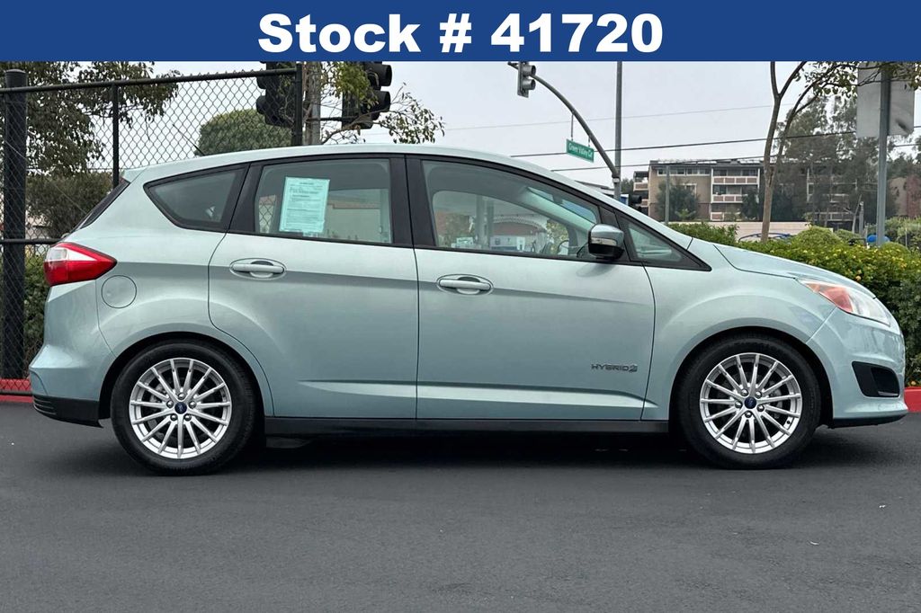 2014 Ford C-Max Hybrid SE 3